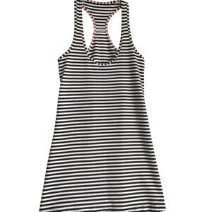 Lululemon Cool Raceback in Classic Stripe Black White - fit size 4 S